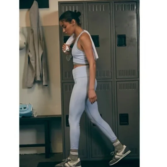 Free People Movement Free Throw Leggings in Bluemoon Quartz-XS - Picture 3 of 11